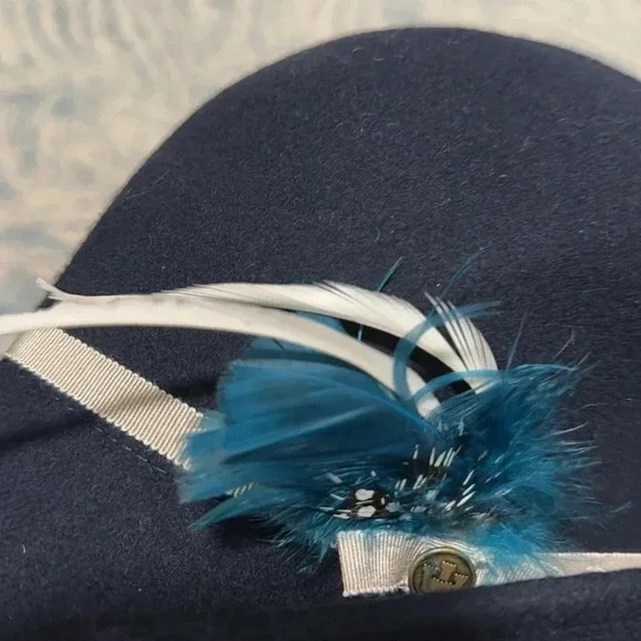 Goorin Bros wool feather cloche 1920s asymmetrical hat M - Picture 3 of 5